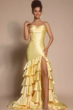 XO085^Portia and Scarlett New