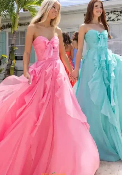 XO170^Portia and Scarlett Online