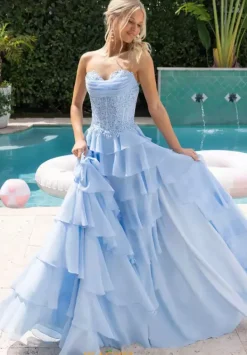 XO189^Portia and Scarlett New