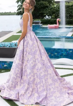 XO185^Portia and Scarlett Online