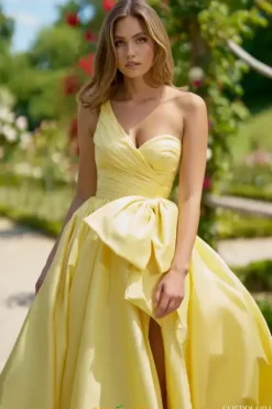 56872^Sherri Hill Sale