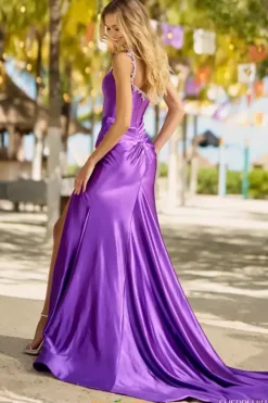 56059^Sherri Hill New