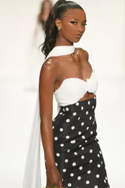 57800^Sherri Hill Outlet