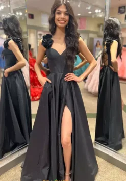 56123^Sherri Hill Online