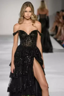 55500^Sherri Hill Hot