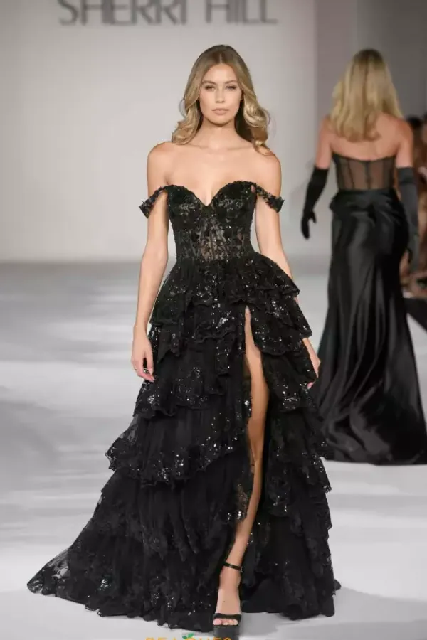 55500^Sherri Hill Hot