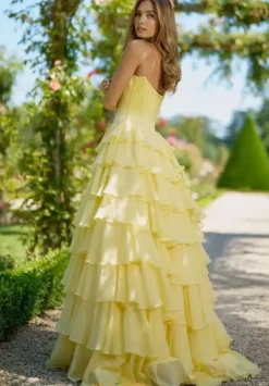 56911^Sherri Hill Clearance