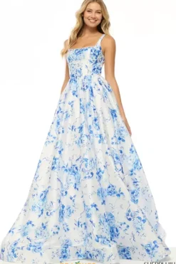 57789^Sherri Hill Hot