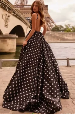 57787^Sherri Hill Clearance