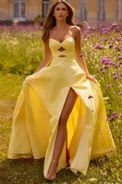 57710^Sherri Hill New