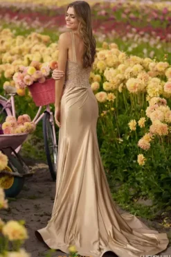 56368^Sherri Hill Best