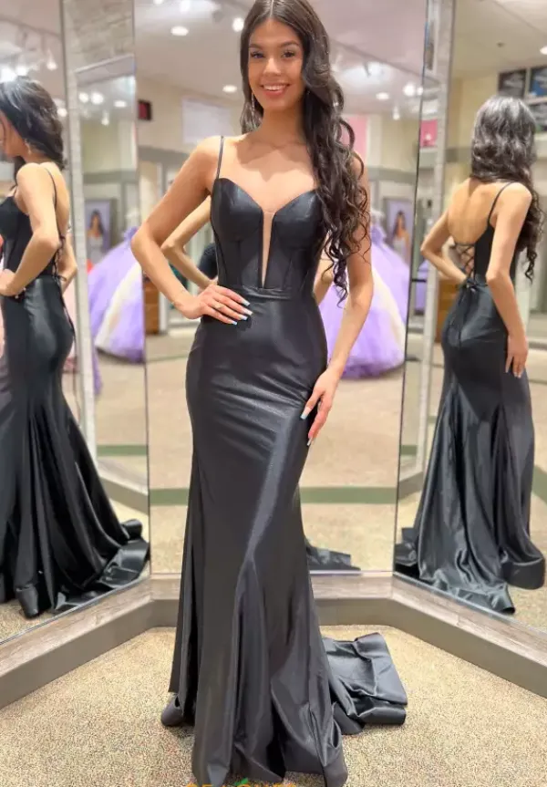 55611^Sherri Hill Discount