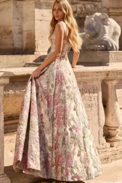 57812^Sherri Hill Sale