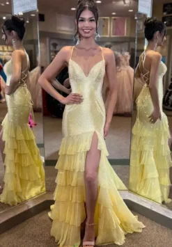 57832^Sherri Hill Outlet
