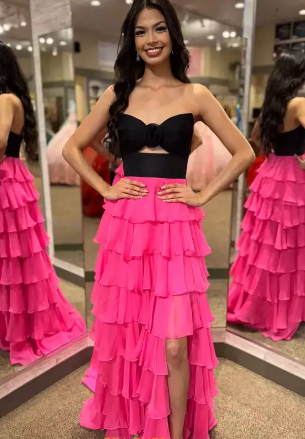 56870^Sherri Hill Clearance