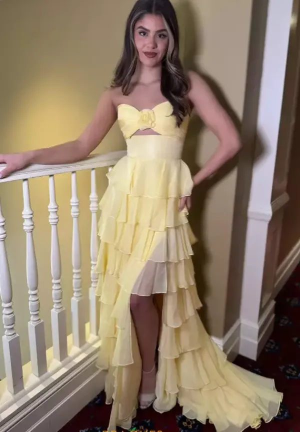 56870^Sherri Hill Clearance