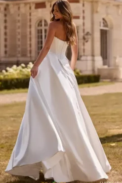 57742^Sherri Hill New