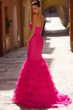 57042^Sherri Hill