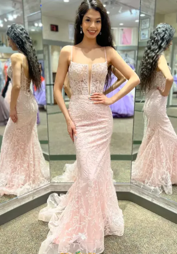 55526^Sherri Hill
