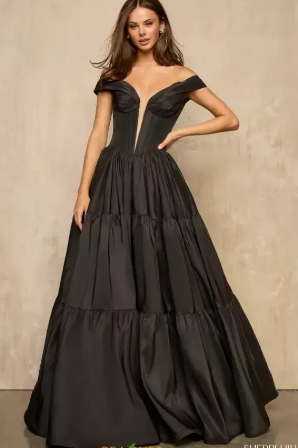 57945^Sherri Hill Hot