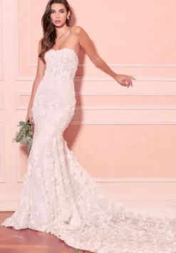 81032^Sherri Hill Bridal Clearance