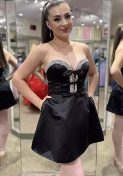 Short 56461^Sherri Hill New