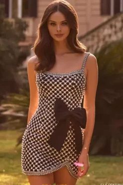 Short 57260^Sherri Hill Hot