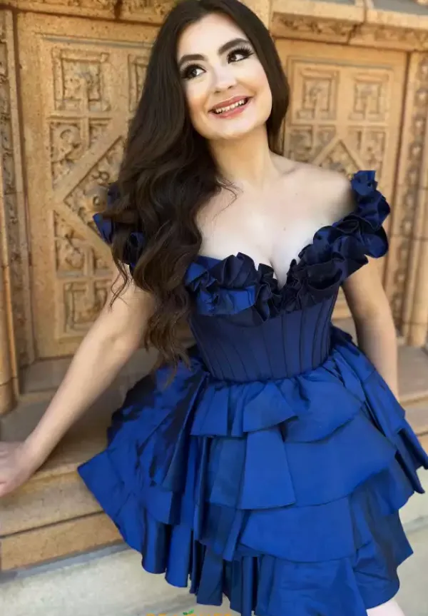 Short 56470^Sherri Hill Clearance