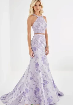 12830^Studio 17 Outlet