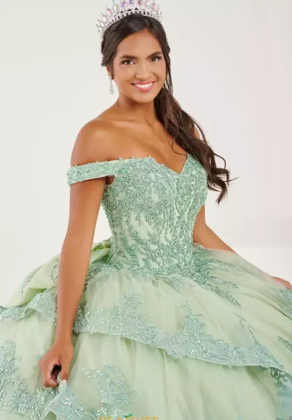 56492^Tiffany Quinceanera Hot