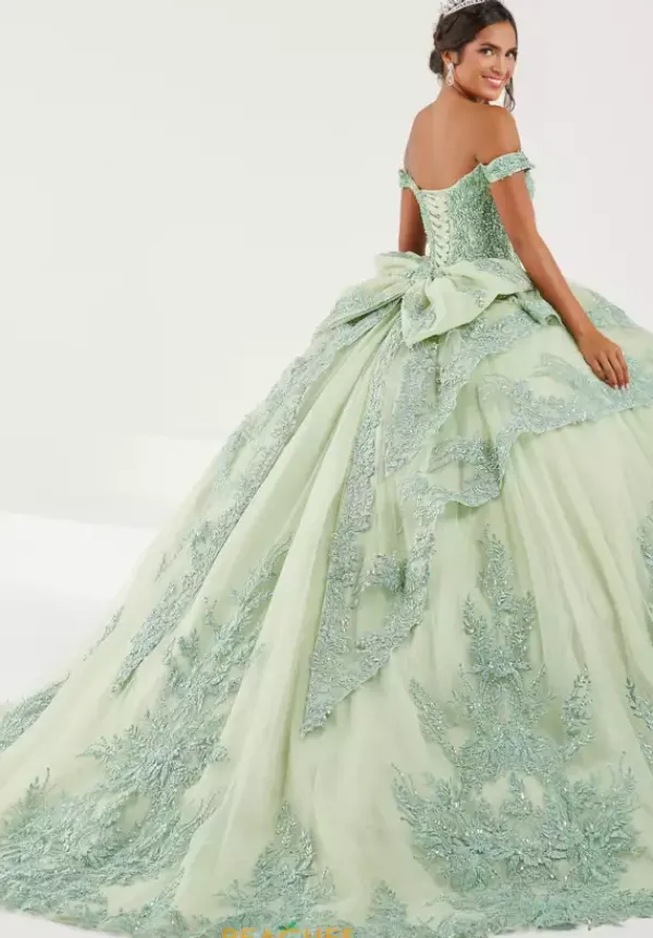 56492^Tiffany Quinceanera Hot