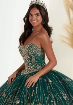 56458^Tiffany Quinceanera New