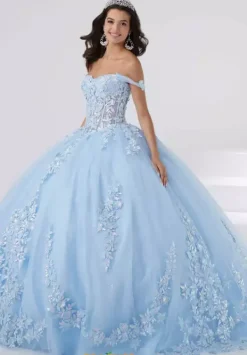 56461^Tiffany Quinceanera Hot