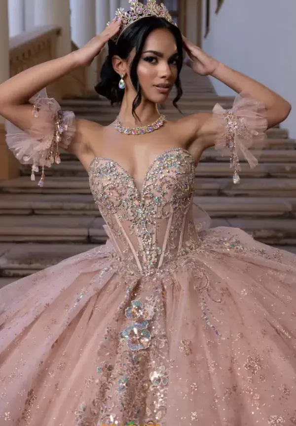 Quinceanera 4080002^Vizcaya Best