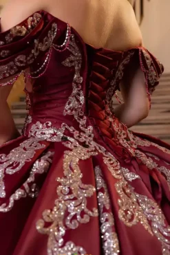 Quinceanera 4080011^Vizcaya Best