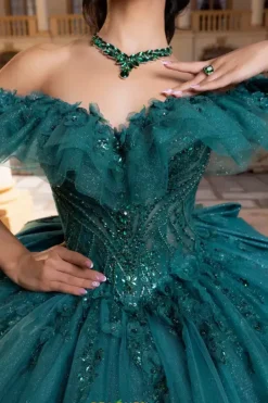 Quinceanera 4080015^Vizcaya Best