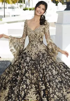 Quinceanera 34075^Vizcaya